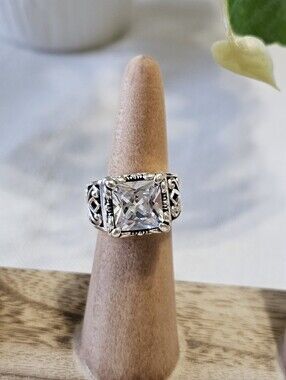 Silpada Uptown Sterling Silver Square-Center Clear Stone Ring Size 5 1/2
